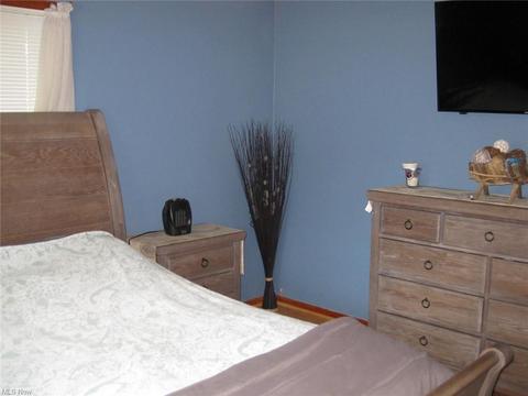 1114 Gulf Rd, Elyria, OH 44035 photo 28