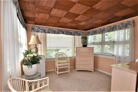 54 E 216th St, Euclid, OH 44123 photo 9