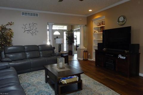 229 Kansas Ave, Elyria, OH 44035 photo 14