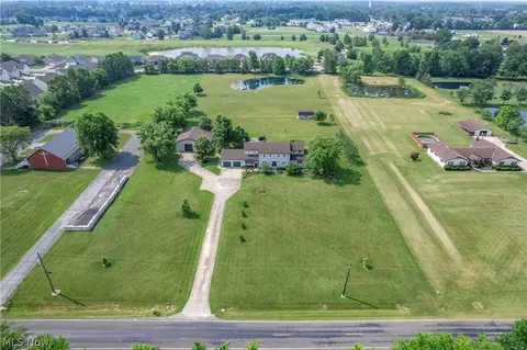 40849 Biggs Rd, Lagrange, OH 44050 photo 3