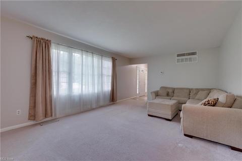 4132 Siefer Dr, Rootstown, OH 44272 photo 5