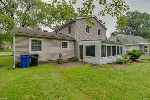 4132 Siefer Dr, Rootstown, OH 44272 photo 2