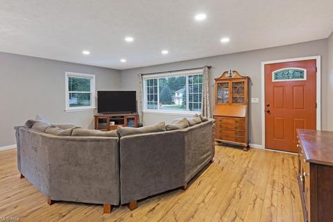 2922 Cliffside Dr, Copley, OH 44321 photo 4