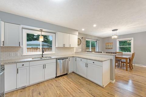 2922 Cliffside Dr, Copley, OH 44321 photo 9