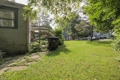 356 4th St, Elyria, OH 44035 photo 6