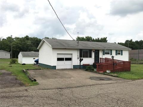 522 Wallace Ave SE, Canton, OH 44707 photo 1