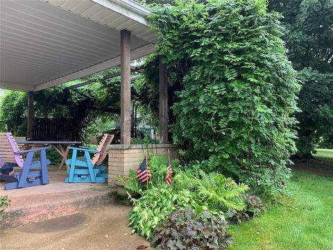 7175 Rolling Ridge Rd NE, Canton, OH 44721 photo 3