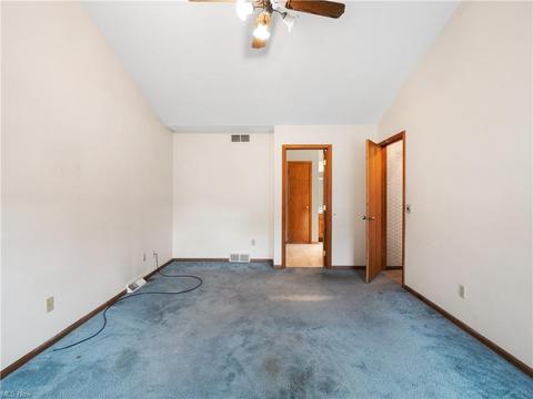 6504 Lynleigh Cir NW, Canton, OH 44708 photo 20