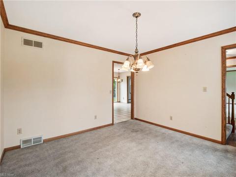6504 Lynleigh Cir NW, Canton, OH 44708 photo 18