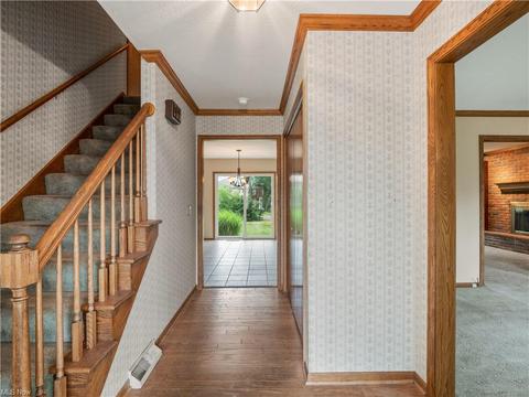 6504 Lynleigh Cir NW, Canton, OH 44708 photo 3