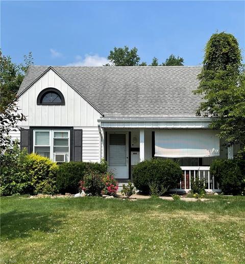 3604 Risher Rd, Youngstown, OH 44511 photo 1