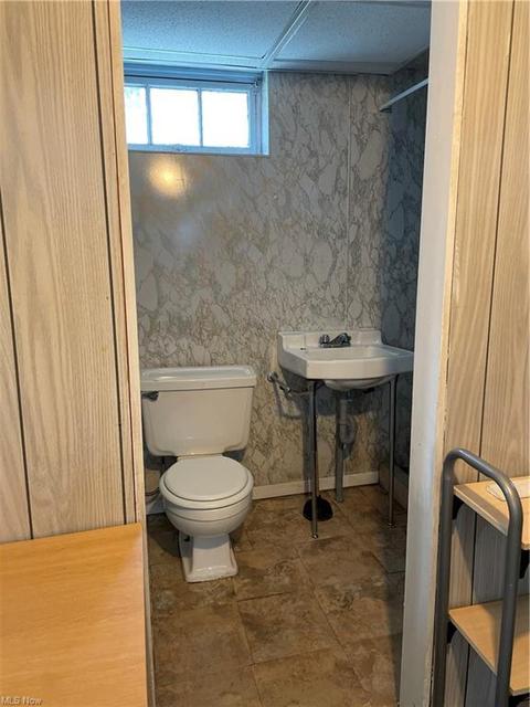 3604 Risher Rd, Youngstown, OH 44511 photo 9