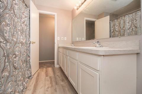 618 State St, Elyria, OH 44035 photo 17