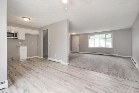 618 State St, Elyria, OH 44035 photo 8