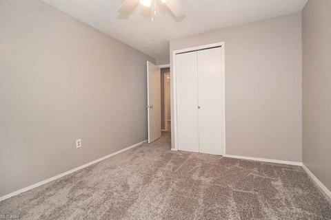 618 State St, Elyria, OH 44035 photo 15