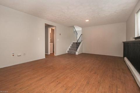 618 State St, Elyria, OH 44035 photo 21