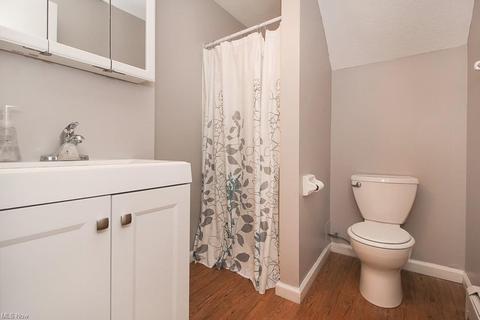 618 State St, Elyria, OH 44035 photo 22