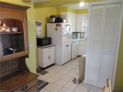 136 Homestead Dr, Boardman, OH 44512 photo 6