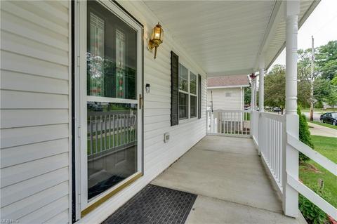 1249 Mount Vernon Ave, Akron, OH 44310 photo 5
