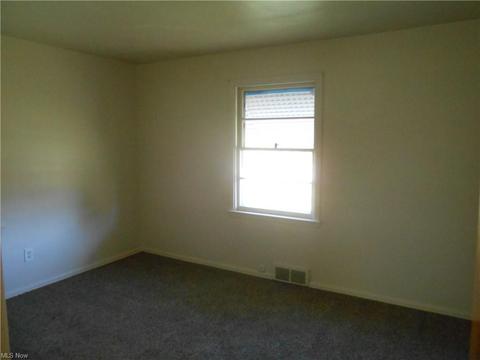 1532 E 291st St, Wickliffe, OH 44092 photo 13