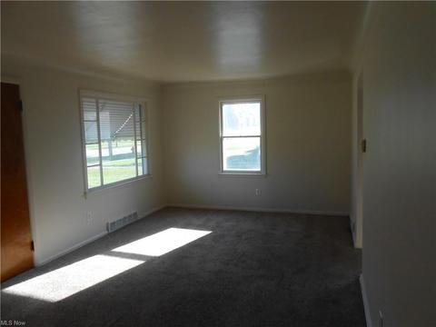 1532 E 291st St, Wickliffe, OH 44092 photo 10