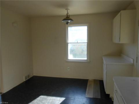 1532 E 291st St, Wickliffe, OH 44092 photo 12