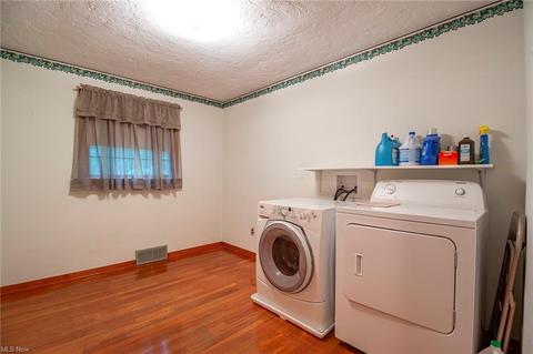 39553 Robert Ln, Elyria, OH 44035 photo 15