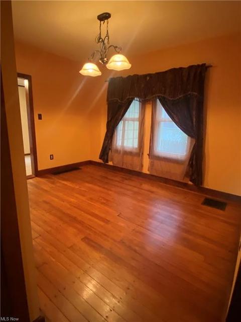 618 Prospect Rd, Berea, OH 44017 photo 8