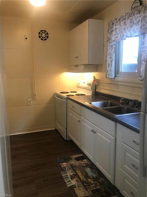 532 Bunker Hill Rd, Ashtabula, OH 44004 photo 3