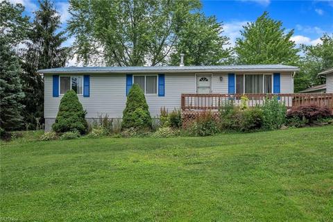 2423 Dewey Rd, Ashtabula, OH 44004 photo 4