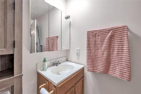 2423 Dewey Rd, Ashtabula, OH 44004 photo 32