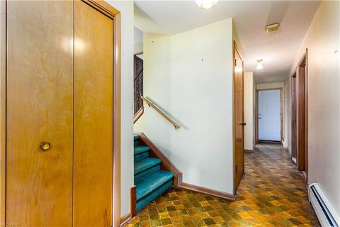337 Colgate Ave, Elyria, OH 44035 photo 3