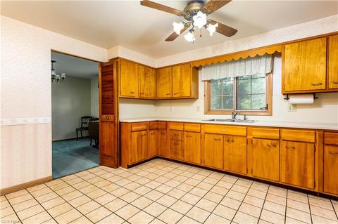 337 Colgate Ave, Elyria, OH 44035 photo 13