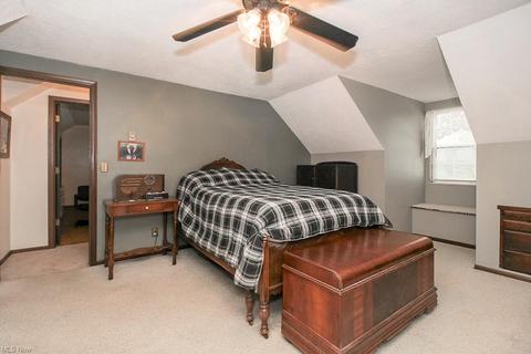 432 Xavier St, Elyria, OH 44035 photo 18