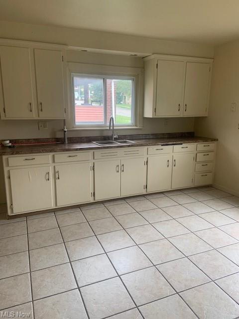 2139 Midlothian, Struthers, OH 44471 photo 2