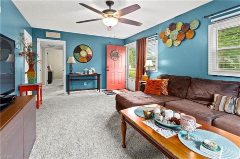 626 Hilliard Rd, Elyria, OH 44035 photo 6