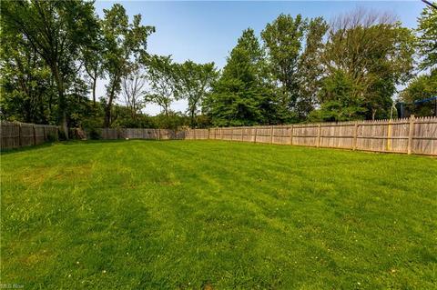 626 Hilliard Rd, Elyria, OH 44035 photo 31
