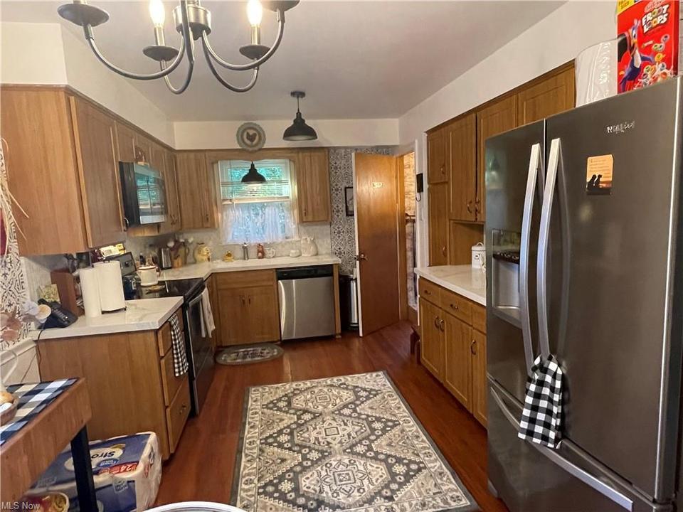  661 Orrville Ave, Cuyahoga Falls, OH 44221 photo 12