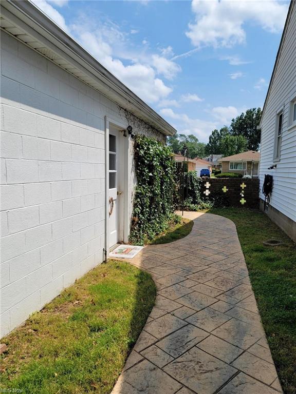  661 Orrville Ave, Cuyahoga Falls, OH 44221 photo 25