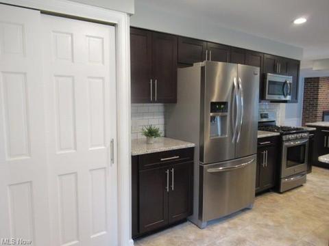 2245 Devonshire Dr NW, Canton, OH 44708 photo 3
