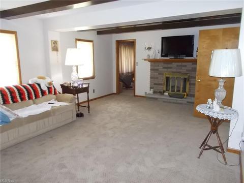 2114 W 16th St, Ashtabula, OH 44004 photo 2