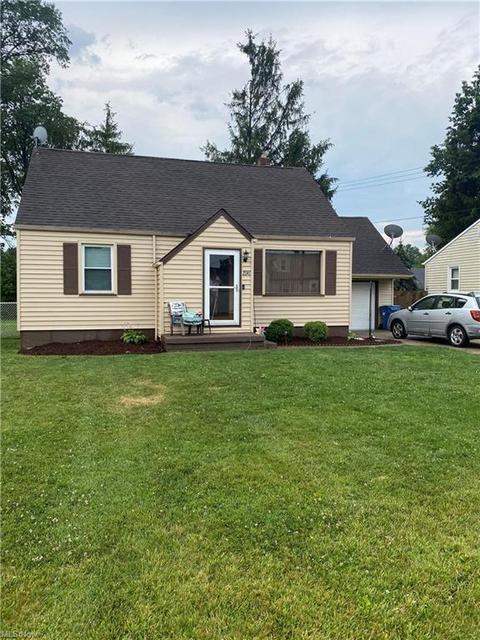 196 Omar St, Struthers, OH 44471 photo 1