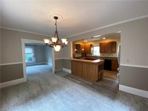 37655 2nd St, Willoughby, OH 44094 photo 12