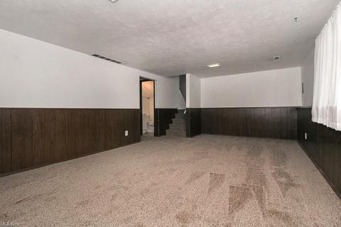 504 Georgetown Ave, Elyria, OH 44035 photo 12