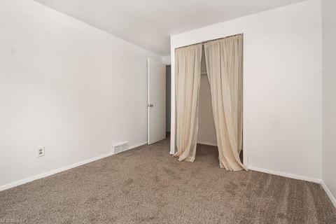 504 Georgetown Ave, Elyria, OH 44035 photo 23