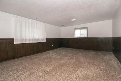 504 Georgetown Ave, Elyria, OH 44035 photo 11