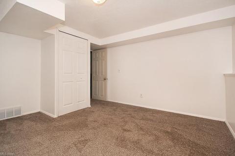 504 Georgetown Ave, Elyria, OH 44035 photo 14