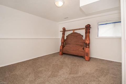 504 Georgetown Ave, Elyria, OH 44035 photo 13