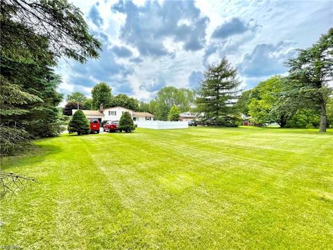 3023 Forestview St NE, Canton, OH 44721 photo 20