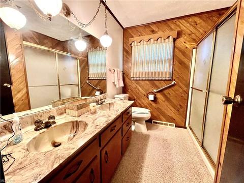 3023 Forestview St NE, Canton, OH 44721 photo 13